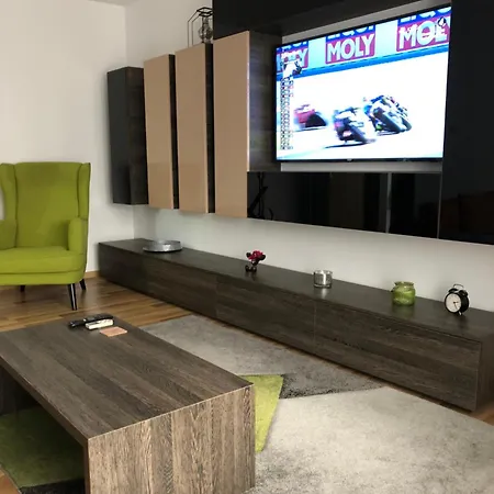 Apartment Adrian Libra Ploiesti